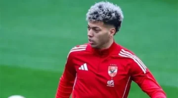 شوبير يدافع عن إمام عاشور.. تفاصيل عقوبة الأهلي وموقف الإدارة من رحيل اللاعب المحتمل